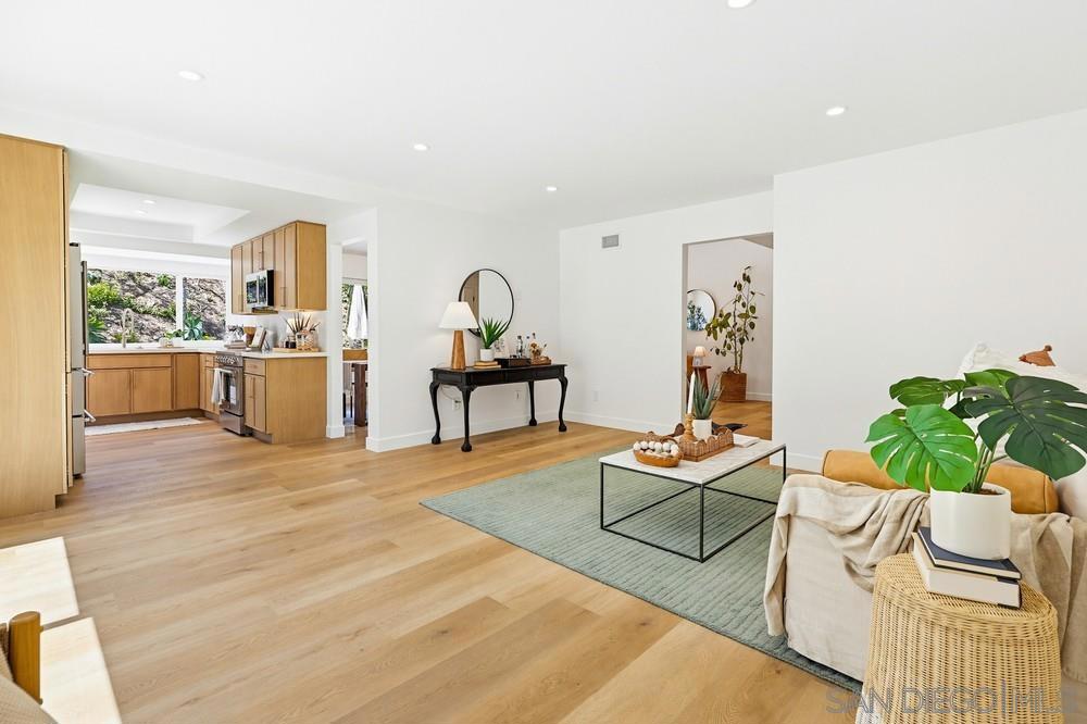 725 Santa Florencia - photo 20