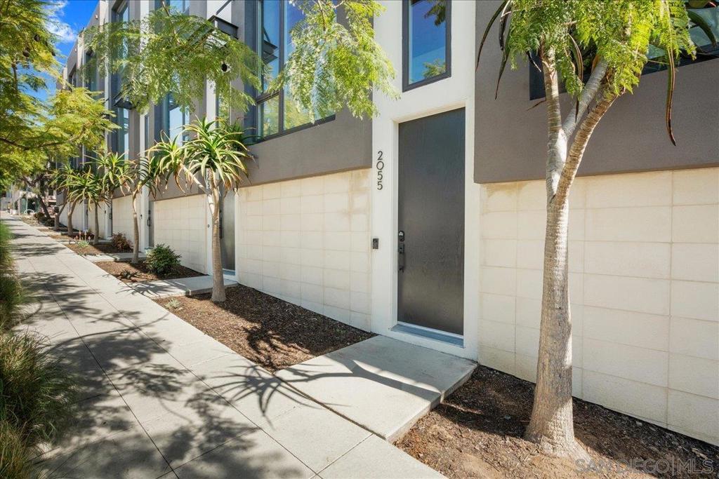 2055 5th Ave - photo 19