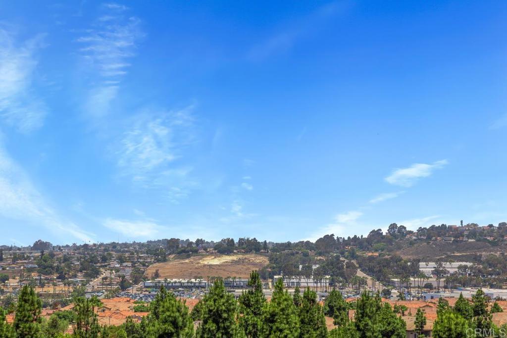 https://media.crmls.org/mediaz/3f9f948a-47fc-4891-b291-8e824099eace.jpg?preset=X-Large