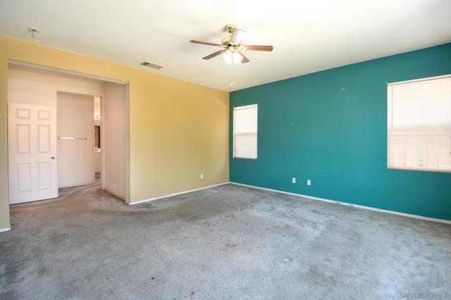 1854 Jasmine Ct, San Jacinto CA: https://media.crmls.org/mediaz/3f9f9769-0fce-4443-8789-329140c70b17.jpg