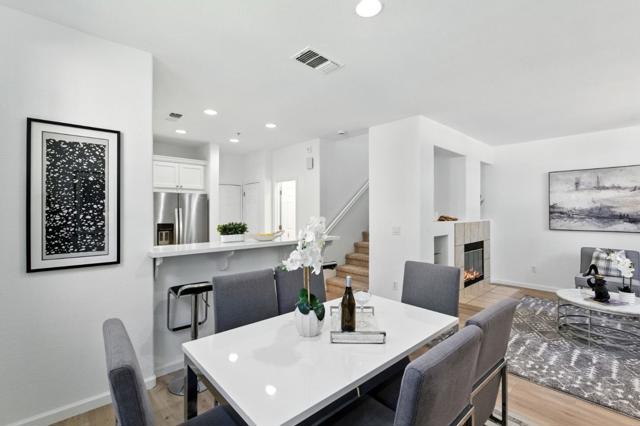 728 City Walk Place, Hayward CA: https://media.crmls.org/mediaz/3fa0ff5e-5516-4e22-8556-f0da06da8234.jpg