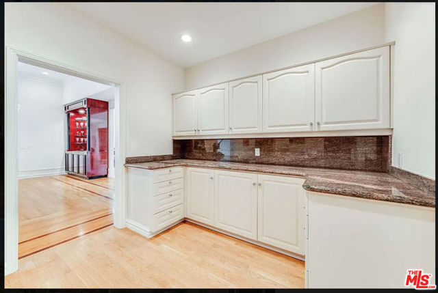 Drew Fenton | 2222 Canyonback Road Los Angeles CA | MLS: 7400788