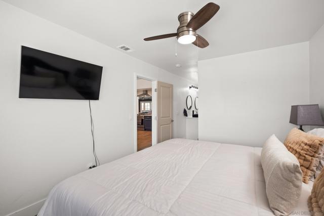 4542 Toni Lane, La Mesa CA: https://media.crmls.org/mediaz/3fa288a2-75a3-47cd-b558-7662db2285b8.jpg