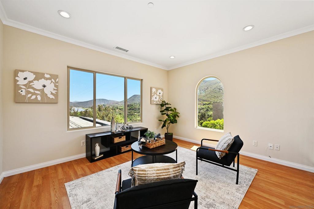 MLS #250034423SD image #15