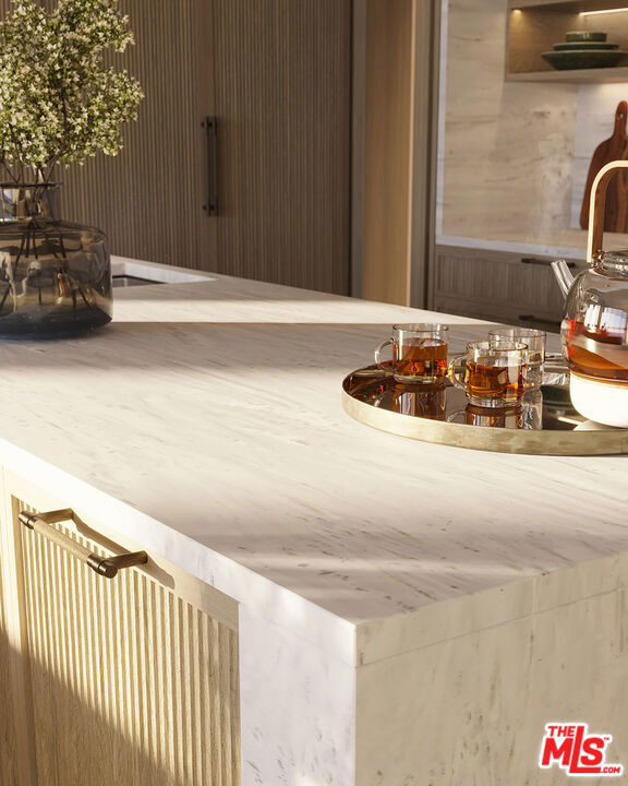 9900 S Santa Monica Boulevard, Beverly Hills CA: https://media.crmls.org/mediaz/3fa2b106-db7c-44d9-bf63-b953b7c42c2f.jpg