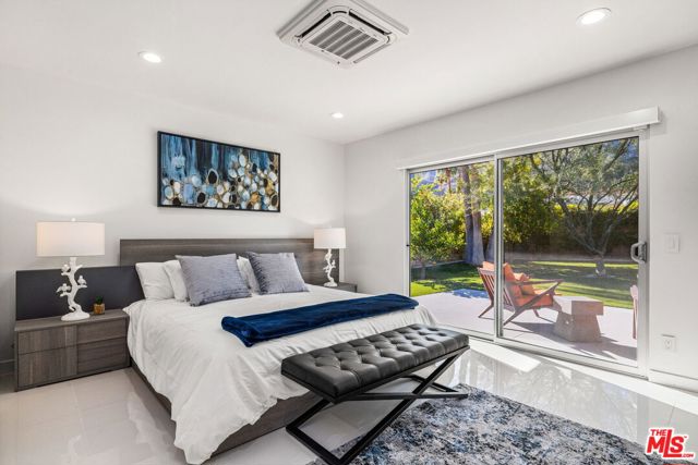 71581 Halgar Road, Rancho Mirage CA: https://media.crmls.org/mediaz/3fa2ebca-fae1-4a5e-9301-6ac801586d2a.jpg