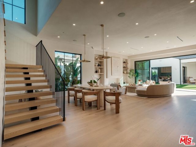 Image 65 of 69 For 11746 Blix Street