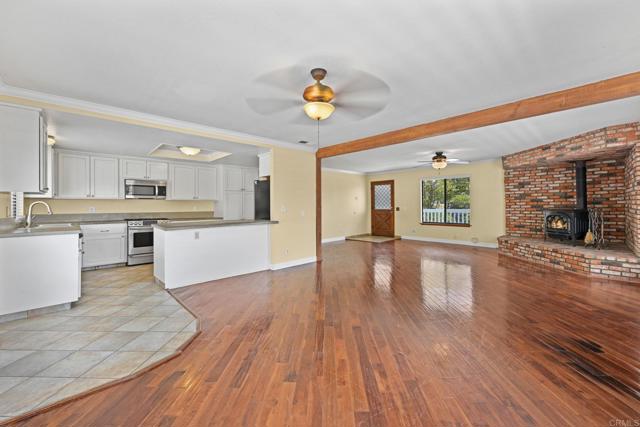Detail Gallery Image 12 of 46 For 2835 Guajome Lake Rd, Oceanside,  CA 92057 - 3 Beds | 2 Baths