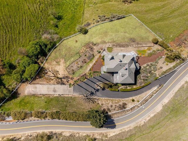 14115 Mount Hamilton Road, San Jose CA: https://media.crmls.org/mediaz/3fa5e469-5bd4-4659-a104-5728decbd408.jpg