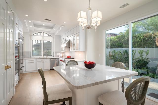 15491 Pimlico Corte, Rancho Santa Fe CA: https://media.crmls.org/mediaz/3fa6ba53-d415-4347-a91a-7d267d2d963f.jpg