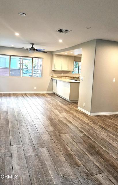 5675 Thille Street, Ventura CA: https://media.crmls.org/mediaz/3fa71f0a-4109-4d38-bf5b-f103ec92ac84.jpg