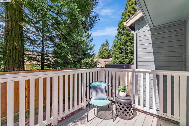 636 Praderia Cir, Fremont CA: https://media.crmls.org/mediaz/3fa76312-7688-4c80-90bc-02e483a3a6c9.jpg