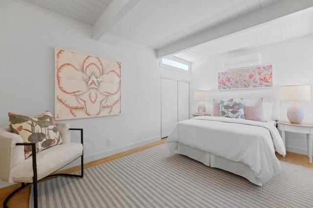 2989 Dolores Way, Burlingame CA: https://media.crmls.org/mediaz/3fa79e22-f585-444f-b11d-bb16428da6b6.jpg