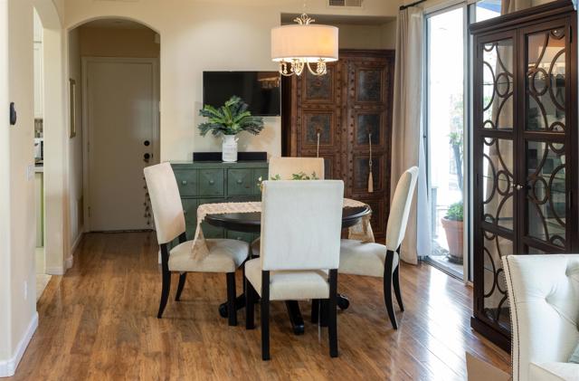 Detail Gallery Image 11 of 67 For 3069 W Canyon Ave, San Diego,  CA 92123 - 3 Beds | 2 Baths