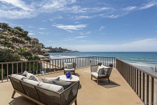 1920 Spindrift Drive, La Jolla CA: https://media.crmls.org/mediaz/3fa8dcc0-d285-407b-a604-095365e096ee.jpg