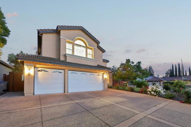 3002 Magnum Drive, San Jose CA: https://media.crmls.org/mediaz/3fa8fa6b-37fa-41de-b909-d85048cd979d.jpg