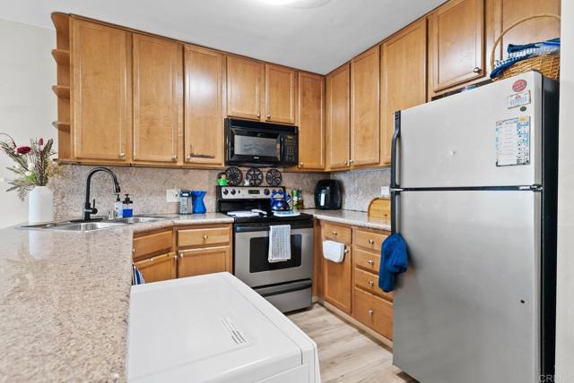 Detail Gallery Image 12 of 43 For 1280 W Main St #42,  El Cajon,  CA 92020 - 2 Beds | 1/1 Baths