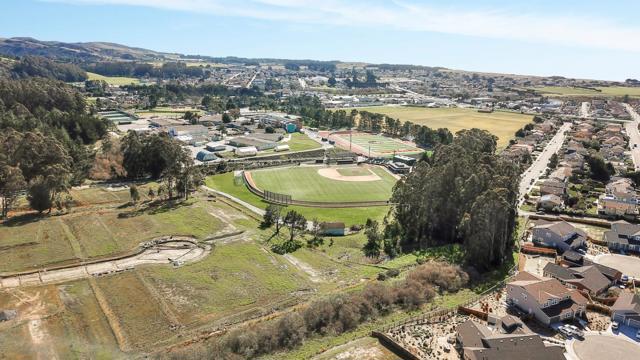 0 Summer Creek Court, Half Moon Bay CA: https://media.crmls.org/mediaz/3fa9c847-31ce-442e-addc-c136e5df0ac7.jpg