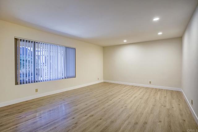 Image 2 of 11 For 3147 Jefferson Street 3