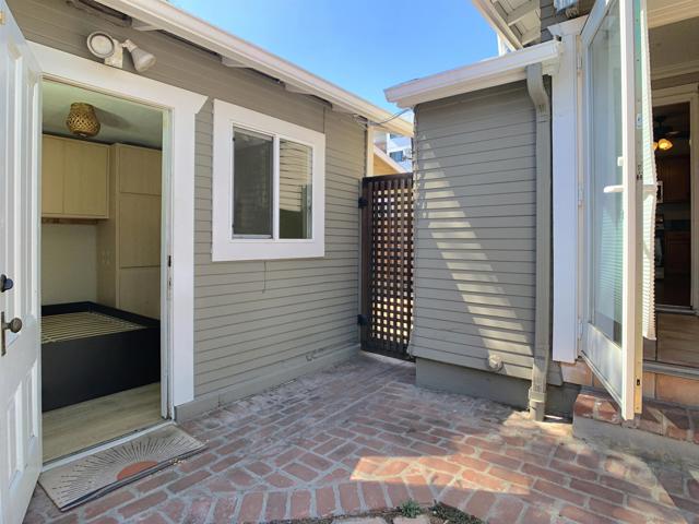 4193 4th Ave San Diego, CA 92103, San Diego CA: https://media.crmls.org/mediaz/3faa5d90-9839-4e19-aad8-74d0c2450855.jpg