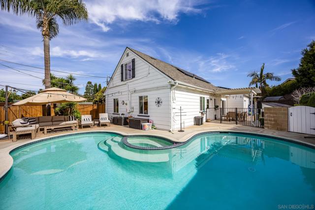 6813 Petit St, San Diego, California 92111, 4 Bedrooms Bedrooms, ,3 BathroomsBathrooms,Single Family Residence,For Sale,Petit St,250020167SD