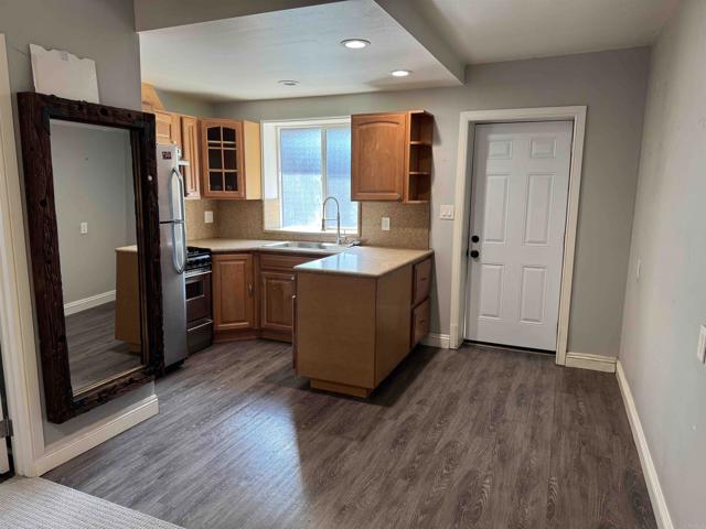 Detail Gallery Image 27 of 48 For 1341 E 4th St, National City,  CA 91950 - 4 Beds | 3 Baths