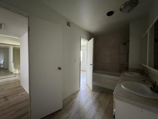 Image 16 of 27 For 1020 Lovekin Boulevard 40