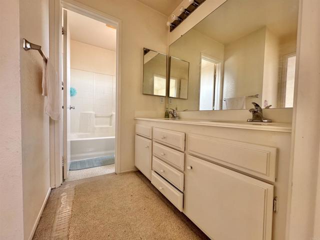 Detail Gallery Image 16 of 25 For 579 via La Paloma, Chula Vista,  CA 91910 - 4 Beds | 3 Baths