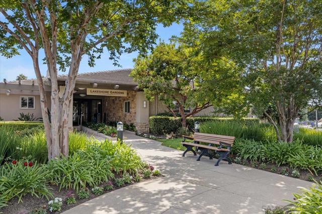 7226 San Bartolo Street, Carlsbad CA: https://media.crmls.org/mediaz/3facf88a-d14b-4128-b7ee-c93309f9785b.jpg