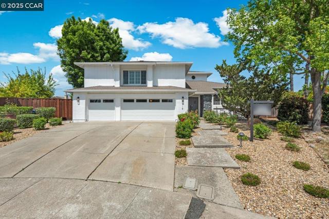 110 Santa Rosa Pl, San Ramon CA: https://media.crmls.org/mediaz/3fae51af-38a8-40f6-b4ff-9e01cc019714.jpg
