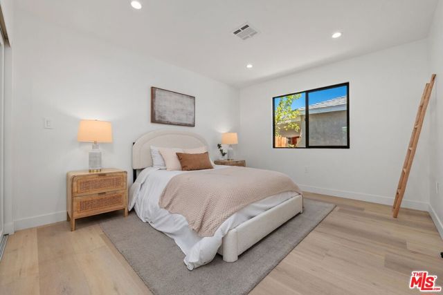 3 Bed Home for Sale in Encino, California