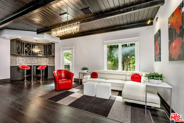 204 Bell Canyon Road, Bell Canyon CA: https://media.crmls.org/mediaz/3fb10bab-2490-4236-9c93-f6e11443ff9e.jpg