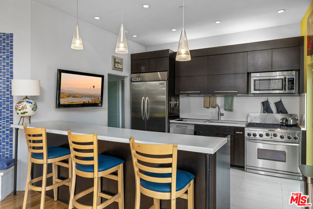 801 Westbourne Drive, West Hollywood CA: https://media.crmls.org/mediaz/3fb185c1-2e58-4c7c-9fc0-f90f7a901774.jpg