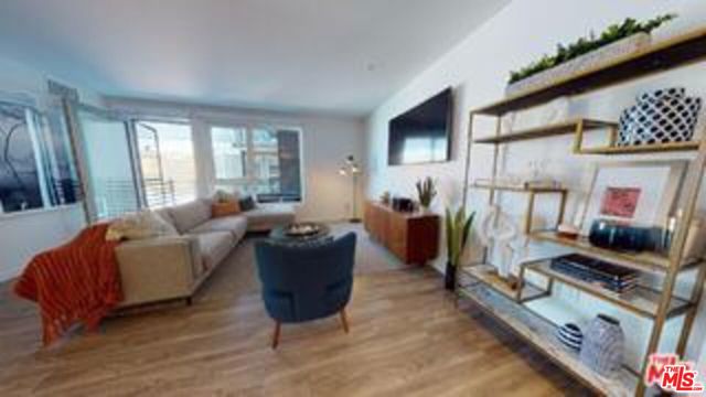 Virtually staged model home ph