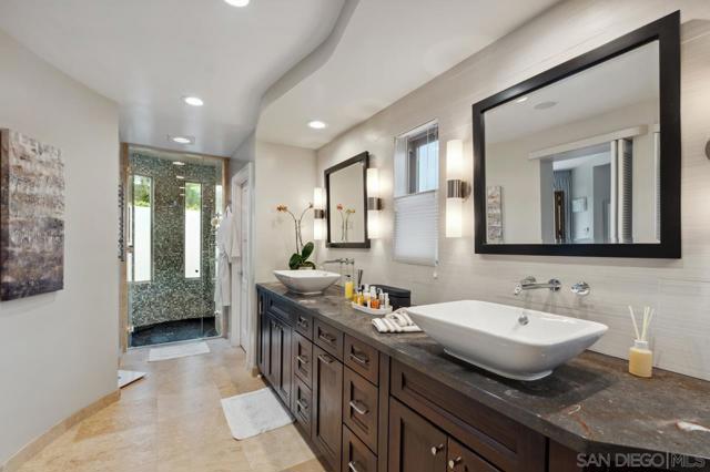 Image 17 of 30 For 773 Solana Circle