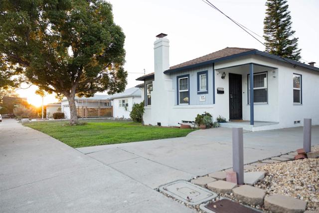 7518 Sturgess Avenue, La Mesa CA: https://media.crmls.org/mediaz/3fb42c24-207d-4e75-9937-9195a21d03bc.jpg