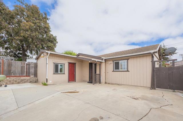 260 Paul Avenue, Salinas CA: https://media.crmls.org/mediaz/3fb572db-06f9-4a2e-a3dc-4bf9383f3a15.jpg
