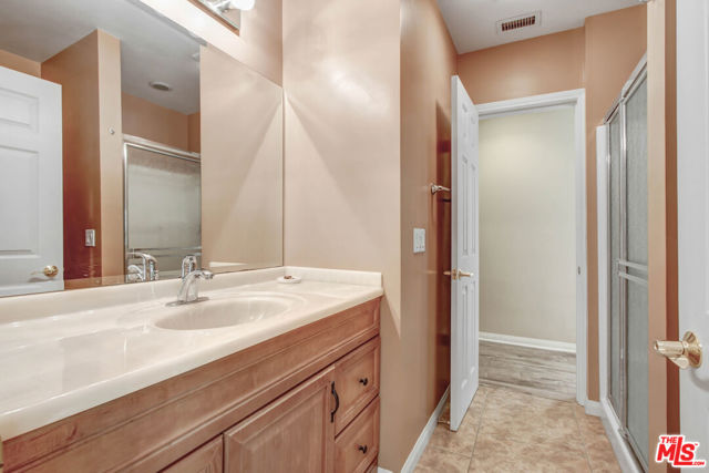 2623 S Beverly Drive, Los Angeles CA: https://media.crmls.org/mediaz/3fb6a1bc-cc36-4891-b446-3afc194d2f7a.jpg