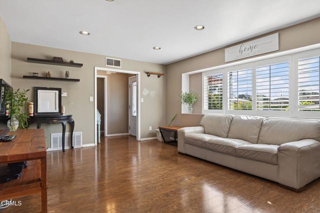 Detail Gallery Image 13 of 55 For 729 Ralph Way, Santa Paula,  CA 93060 - 2 Beds | 1 Baths