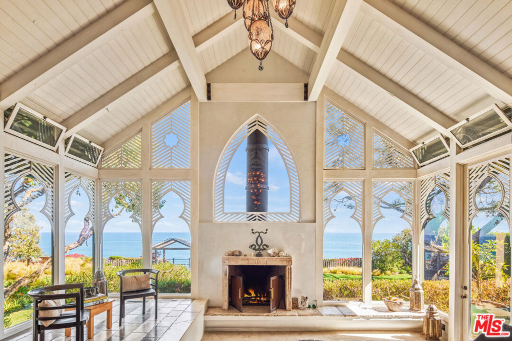 MLS #26853119 image #2