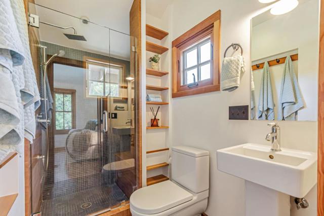 17900 China Grade Road, Boulder Creek CA: https://media.crmls.org/mediaz/3fba9105-99fa-4605-aaeb-f38d986e139c.jpg