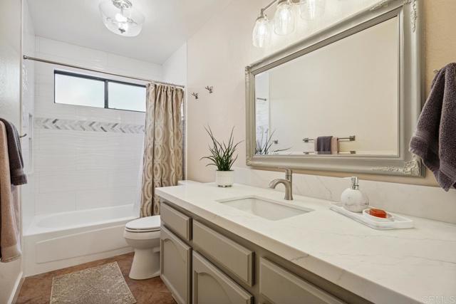 24039 Del Amo Road, Ramona CA: https://media.crmls.org/mediaz/3fbafe57-4403-4bec-888f-9a49f4157a7f.jpg