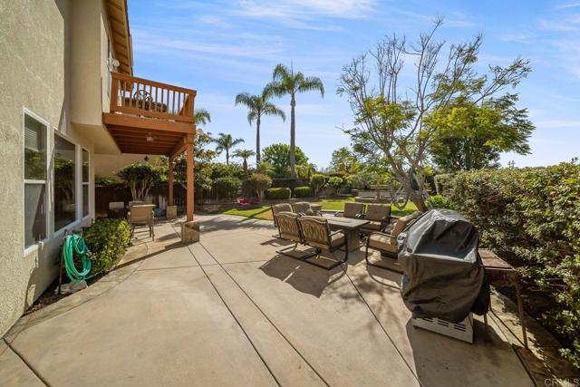 Detail Gallery Image 6 of 49 For 3748 Cavern Pl, Carlsbad,  CA 92010 - 5 Beds | 3 Baths