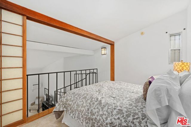 1440 Veteran Avenue, Los Angeles CA: https://media.crmls.org/mediaz/3fbc5715-72a6-4186-ad66-cfafc1c0ecf3.jpg