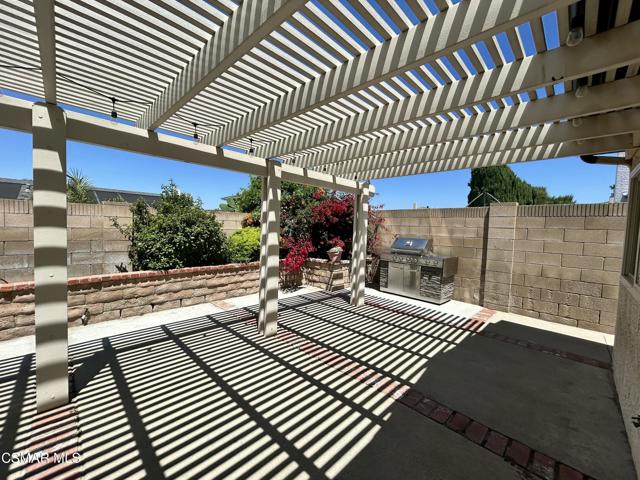 2653 N Broadmoor Avenue, Simi Valley CA: https://media.crmls.org/mediaz/3fbc7630-4700-41d5-b408-4f0707580c8c.jpg