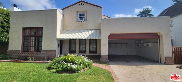 3126 Castle Heights Avenue