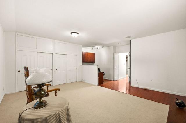 101 Sea Terrace Way, Aptos CA: https://media.crmls.org/mediaz/3fbe3eb6-897f-4ff7-88da-0b67476365e3.jpg