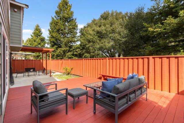 574 Skypark Drive, Scotts Valley CA: https://media.crmls.org/mediaz/3fbe70cd-3378-44c3-ab3c-063d7ae9fc30.jpg
