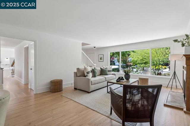 1245 Rimer Dr, Moraga CA: https://media.crmls.org/mediaz/3fbeb2d7-2f17-433c-bc2a-8663dd26f290.jpg