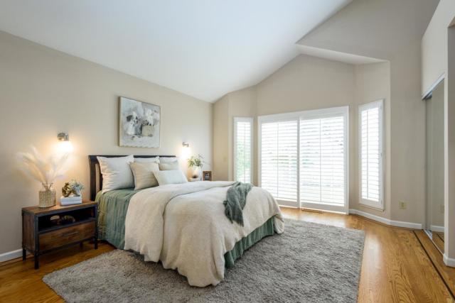 380 Greenbrier Road, Half Moon Bay CA: https://media.crmls.org/mediaz/3fbf5abd-54d6-4170-8a98-bd4a83f1fed8.jpg